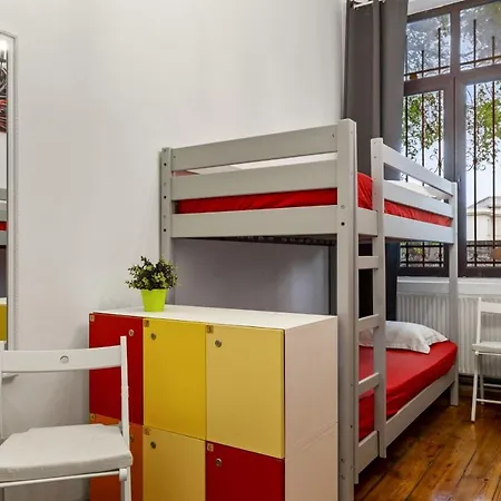 Friends Hostel Bükreş