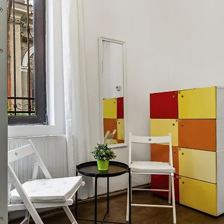 朋友旅馆 旅馆 *