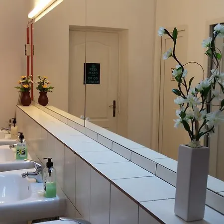 朋友旅馆 布加勒斯特