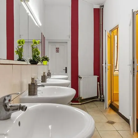 Friends Hostel Boekarest