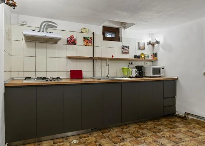 Хостел Friends *